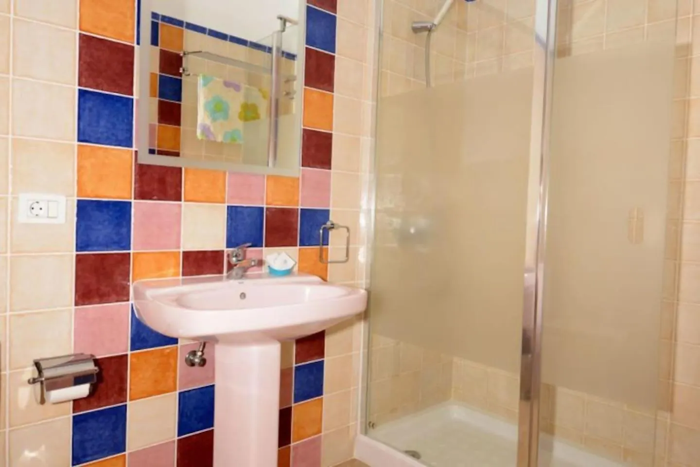 Apartamento Bajo En El Tamaduste Zona Privilegiada Spain